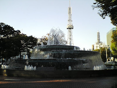 2007希望の泉とテレビ塔.jpg